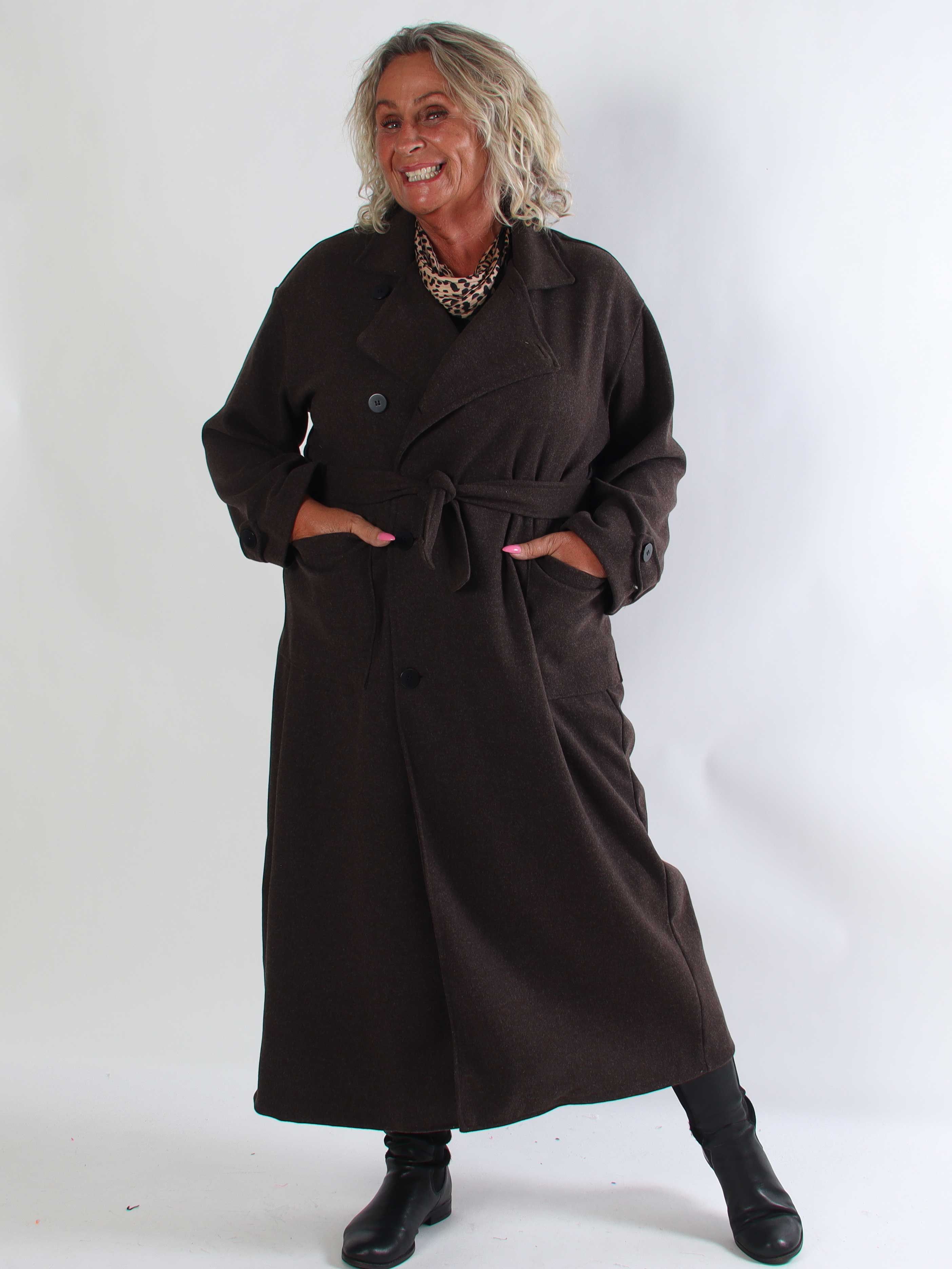 Gianna - Stilfuld og blød plus size trenchcoat med store lommer